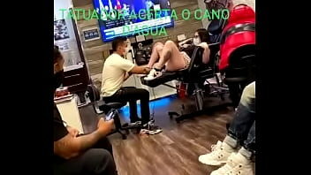 Mulher Fazendo Tatuagem Na Buceta - Filme porno Mulher Fazendo Tatuagem Na Buceta