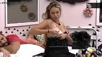 Sarah Andrade Nua e Pelada - Video Sarah Andrade